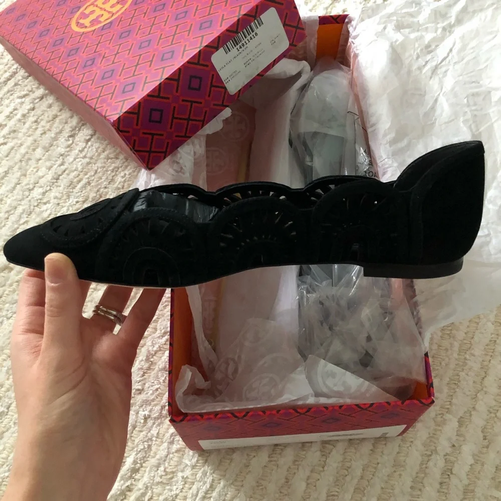 NWT Tory Burch Leyla suede laser cut flats